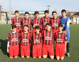 U-14 gençlerimiz 4 maçta 3 galibiyet aldı