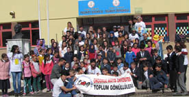 OMÜ Toplum Gönüllüleri Paşaköy’de okul yeniledi