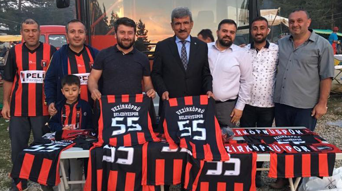 Vezirköprü Belediyespor  stand açtı