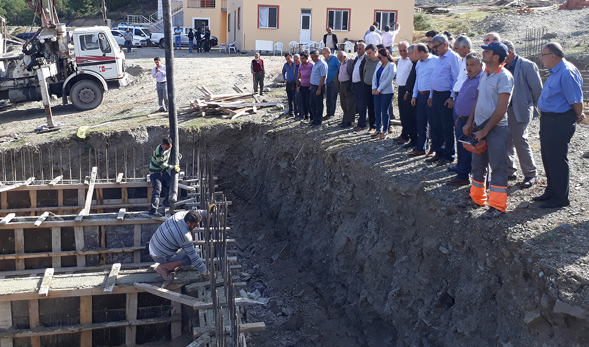 Susuz’da evlerin temeli atıldı