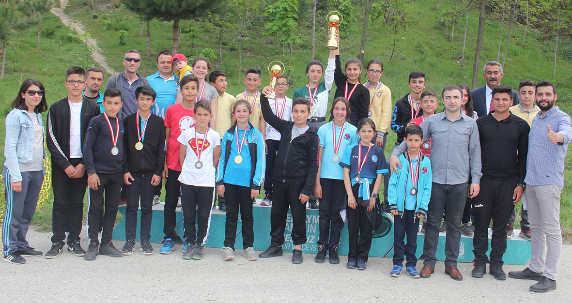 19 Mayıs 100.Yıl Bocce İlçe Şampiyonasında Final Heyecanı Yaşandı