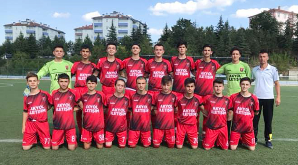 U-17’de ikinci yarı başladı.