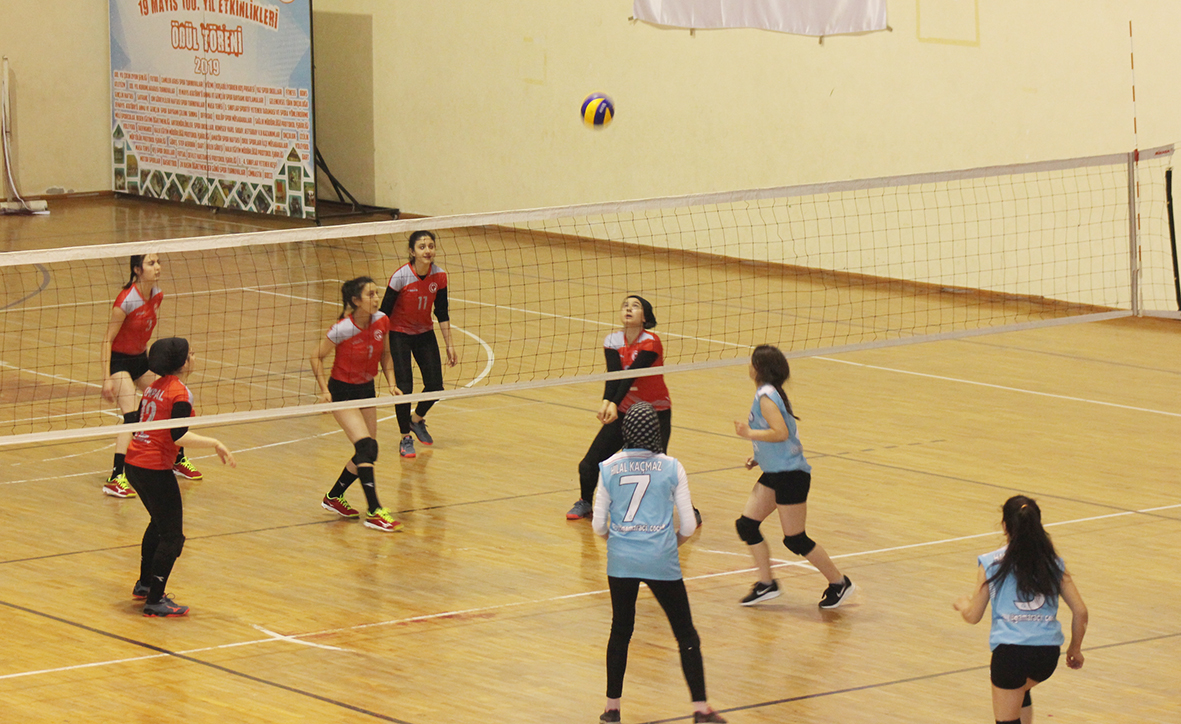 Okul Sporları Voleybol Müsabakalarında İlçemizi Temsil Edecek Takımlar Belli Oldu