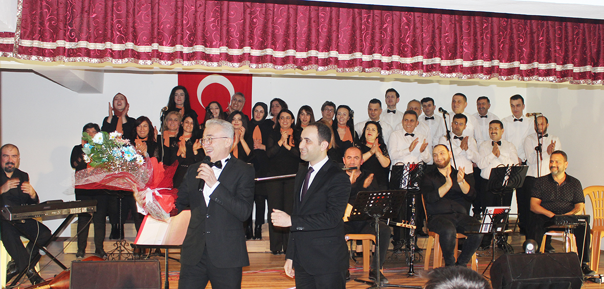 Vezirköprü Cezaevinde Türk Halk Müziği Konseri