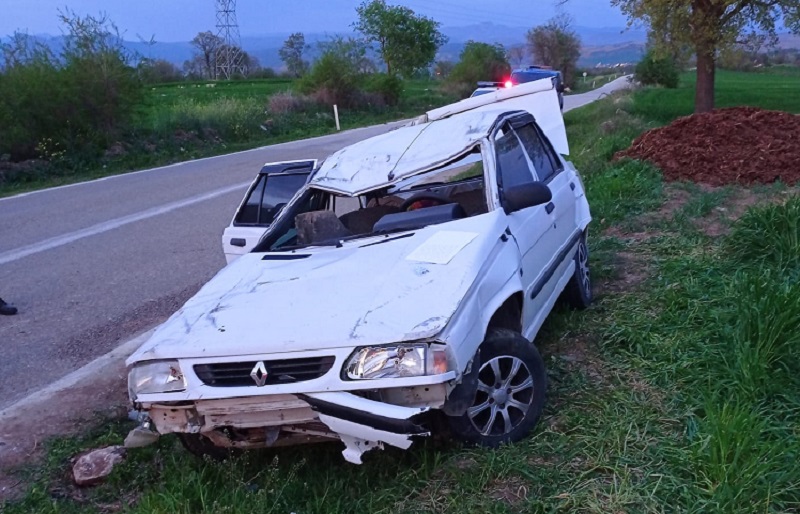 Direksiyon hakimiyetini kaybetti Takla Attı: 1 Yaralı