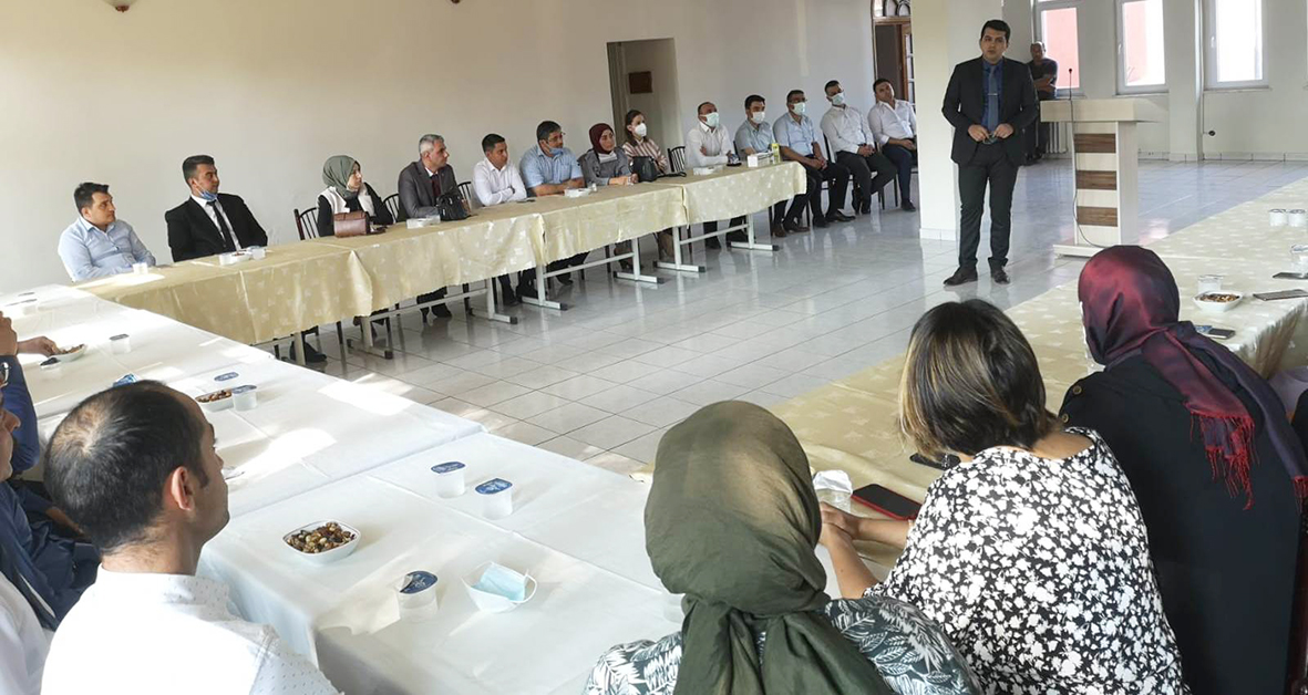 Vezirköprü Adalet Komisyonu Başkanı Abdullah Boyraz Personelle  İlk Toplantısını Yaptı