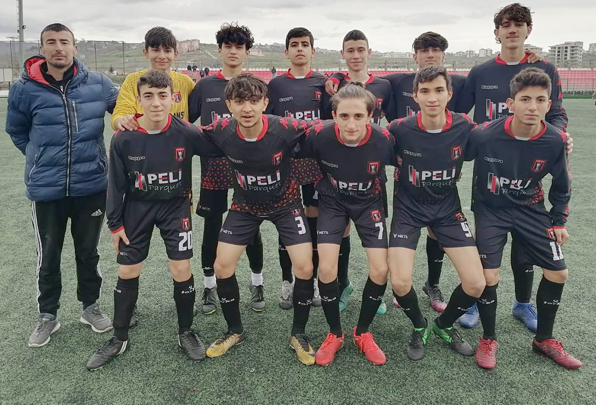 Vezirköprü Belediyespor U-16 takımı deplasmandan puansız ayrıldı… İlkadım Yab-Pa: 5 – VKBS: 3