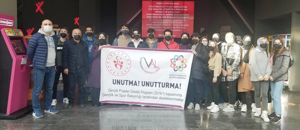Vezirköprü Anadolu Lisesi  öğrencileri Samsun’da  Sinema İzledi