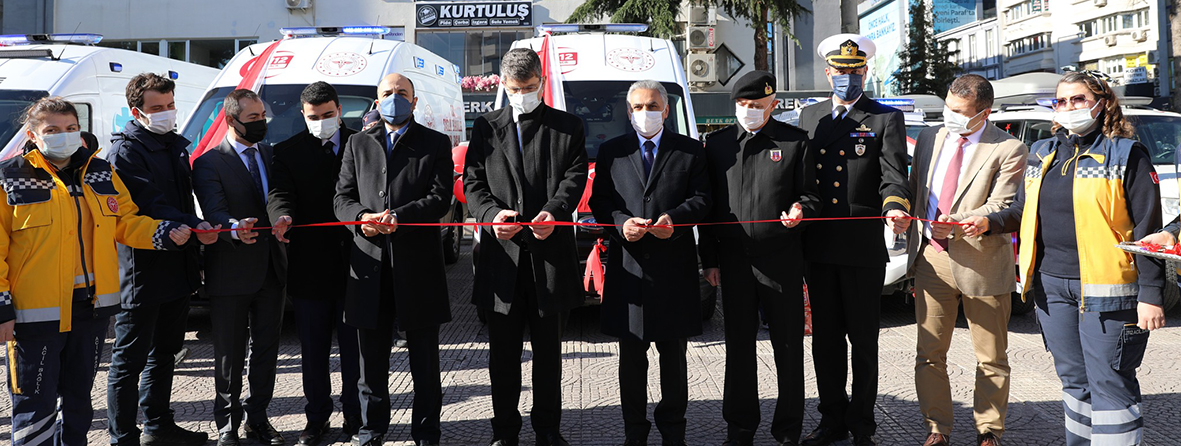 Vezirköprü’ye yeni Ambulans Tahsis Edildi