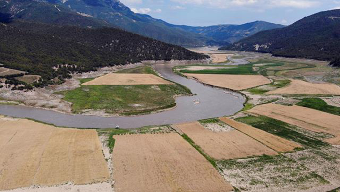 Binlerce dönüm arazi yeniden ekilecek.. Gölet ve Barajlardan kalan arazileri  DSİ işleyecek!..