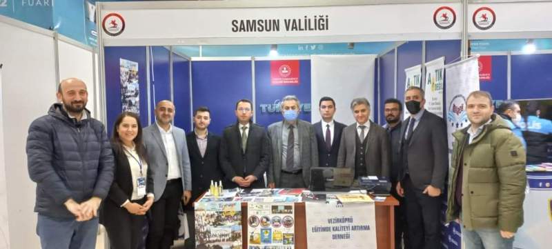 VEKAD (Vezirköprü Eğitimde Kaliteyi Artırma Derneği) Samsun Orta Karadeniz  Kariyer Fuarında Tanıtım Yaptı