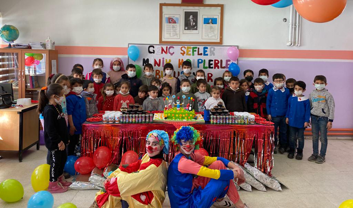 Şahinkaya Mesleki ve Teknik Anadolu Lisesi’nden ‘Meslek Liseliler Ailelerle Buluşuyor’ Projesi