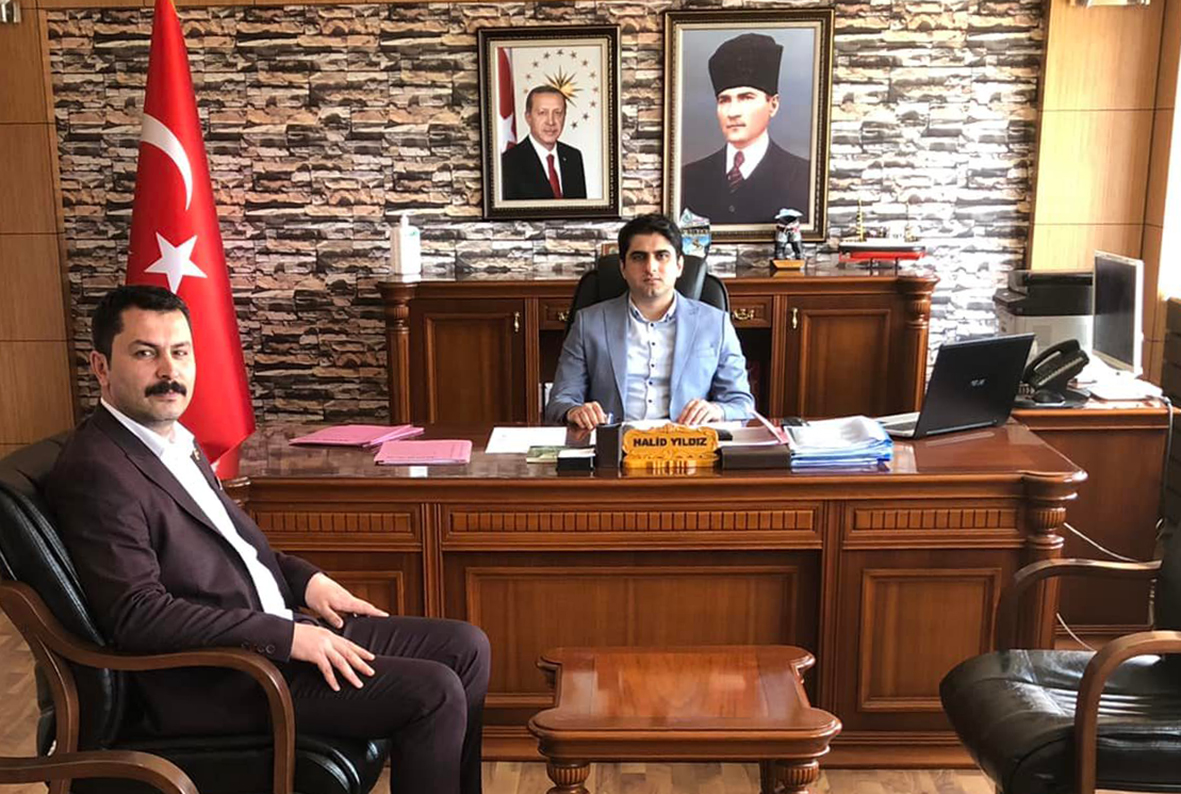 Atatürk Mahallesi Muhtarı Ayhan Alper Kaymakam Yıldız’dan Aile Hekimliği İstedi