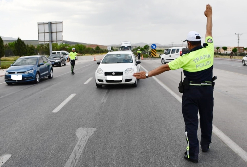 Trafik cezalarına zam geldi!