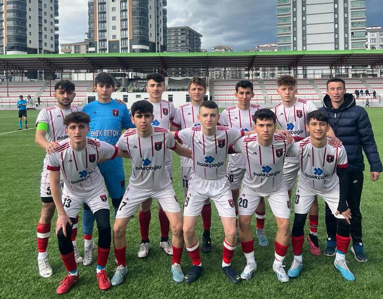 U-18 maçtan 1-1 eşitlikle döndü