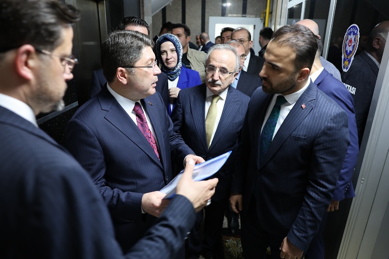 Başkan Gül, Adalet Bakanı’ndan ne istedi?