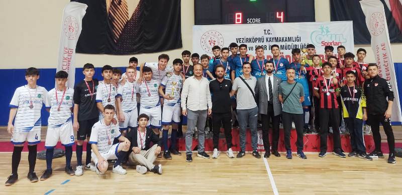 Vezirköprü 2. Küme Futsal Genç Erkek Final Maçları yapıldı