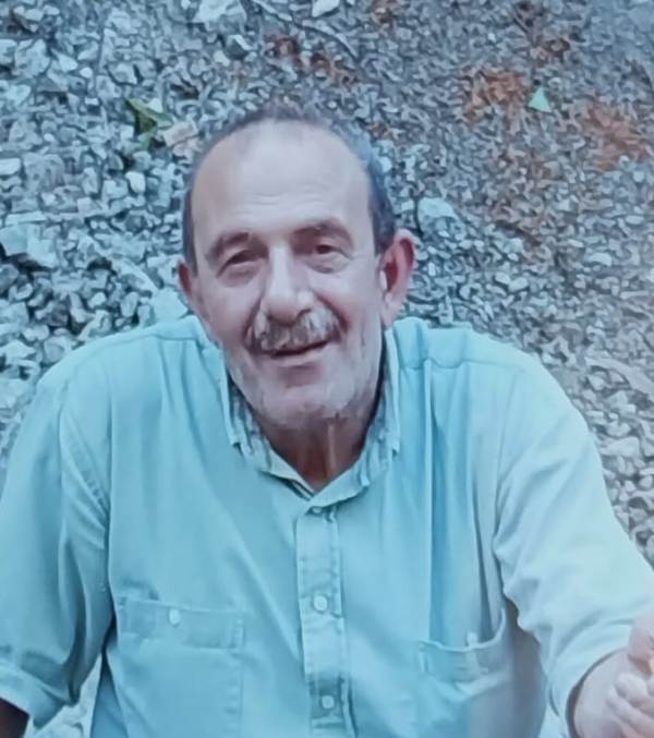 Muzaffer Kaya vefat etti