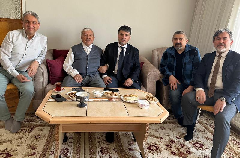 Şükrü Kalfa’ya Platform Ziyareti