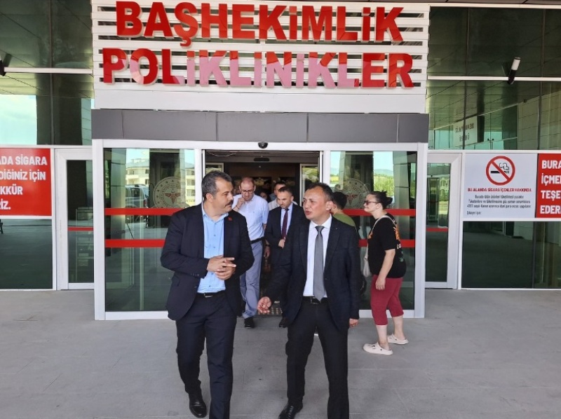Kaymakam Kaya eski ve yeni Hastaneyi Denetledi