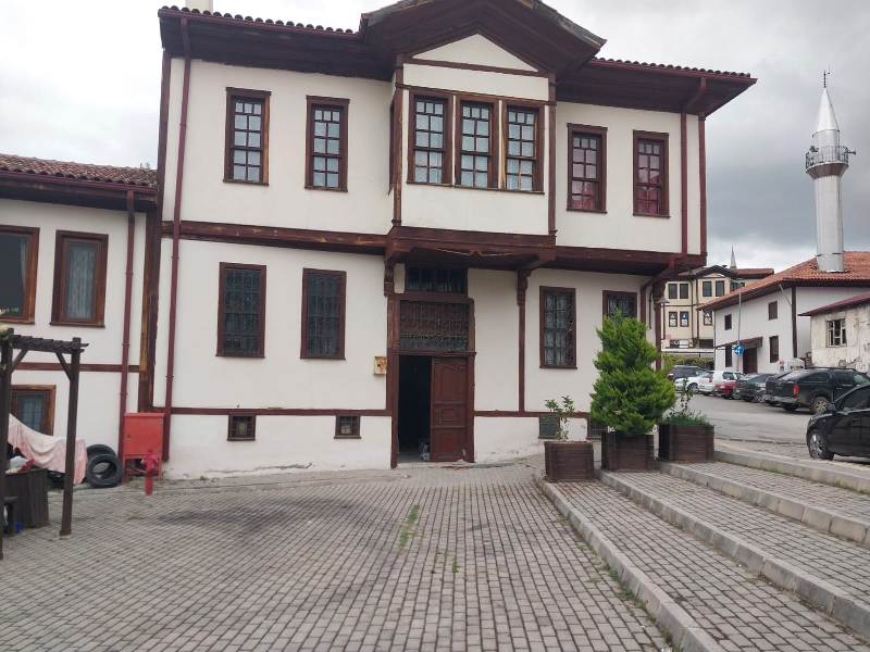 Çukur çeşmeye Nerik dokunuşu