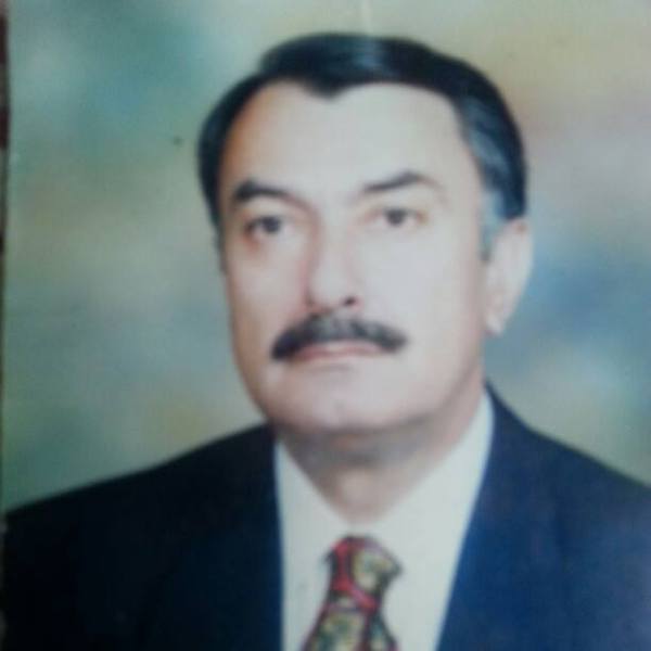 Ahmet İnce hayatını kaybetti.