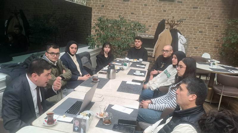 Vezirköprülü Profesör’den Kariyer Söyleşisi