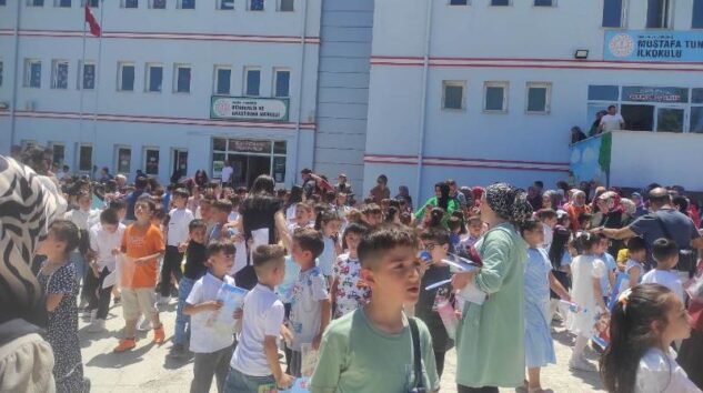 Okullarda ara tatil başladı