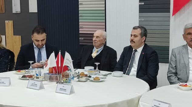 Vezirağaç’tan geleneksel iftar yemeği