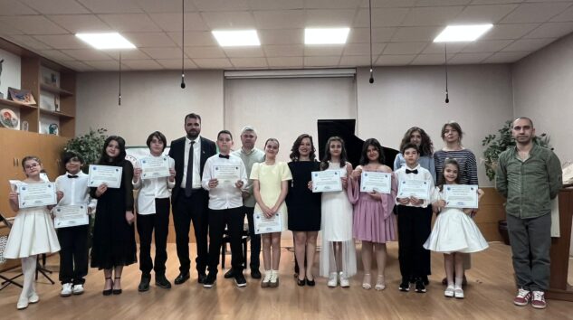 Afyon’da sahne aldılar, Vezirköprü’yü gururlandırdılar