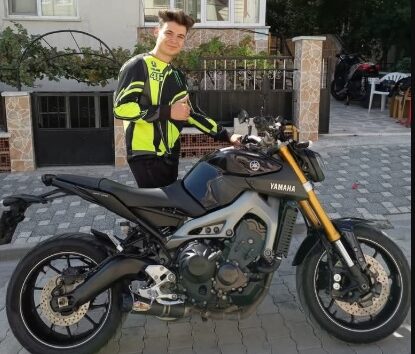Motosiklet kazasında hayatını kaybetti