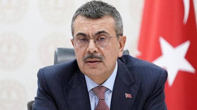 Ara tatil kalkıyor mu? Bakan Tekin son kararı açıkladı