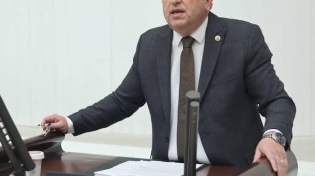 “Vezirköprü’de Ekonomik Alarm: Bankalar Çekiliyor”