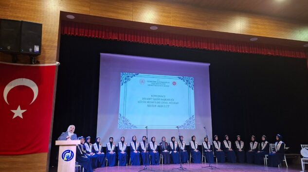 21 genç kız için “Hafızlık İcazet Merasimi” düzenlendi.