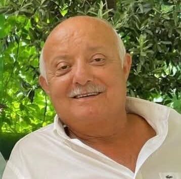 Erhan Parlar vefat etti