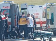 Vezirköprü-Boyabat yolunda Motosikletler Çarpıştı: 3 Yaralı