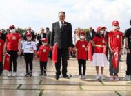 LÖSEV’den Anıtkabir’de tarihi buluşma