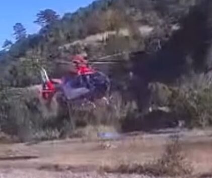 Ağaçtan Düşen Şahıs Ambulans Helikopterle Hastaneye Kaldırıldı