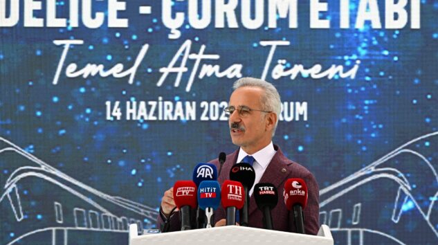 Ankara-Samsun arası 2,5 saate düşecek